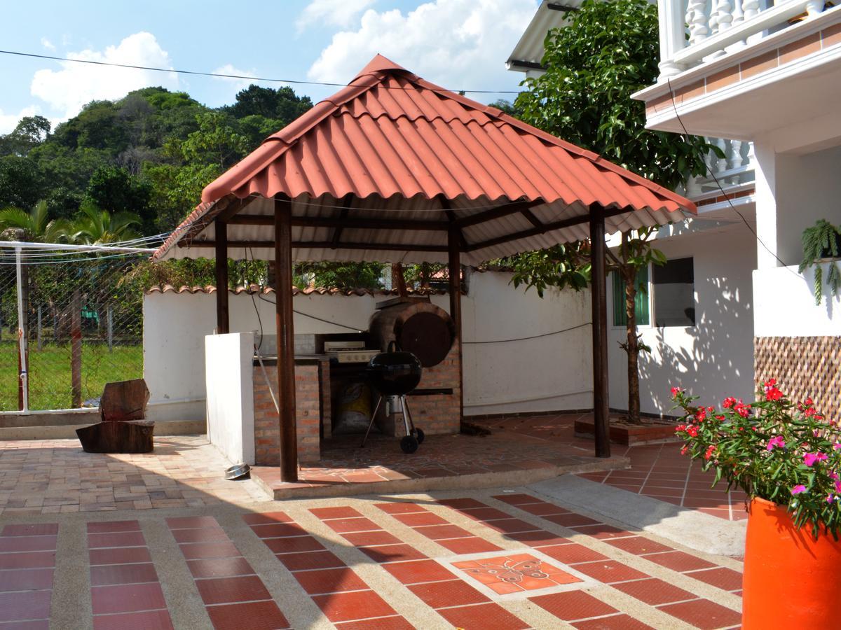 Hotel Campestre La Toscana Villavicencio Buitenkant foto