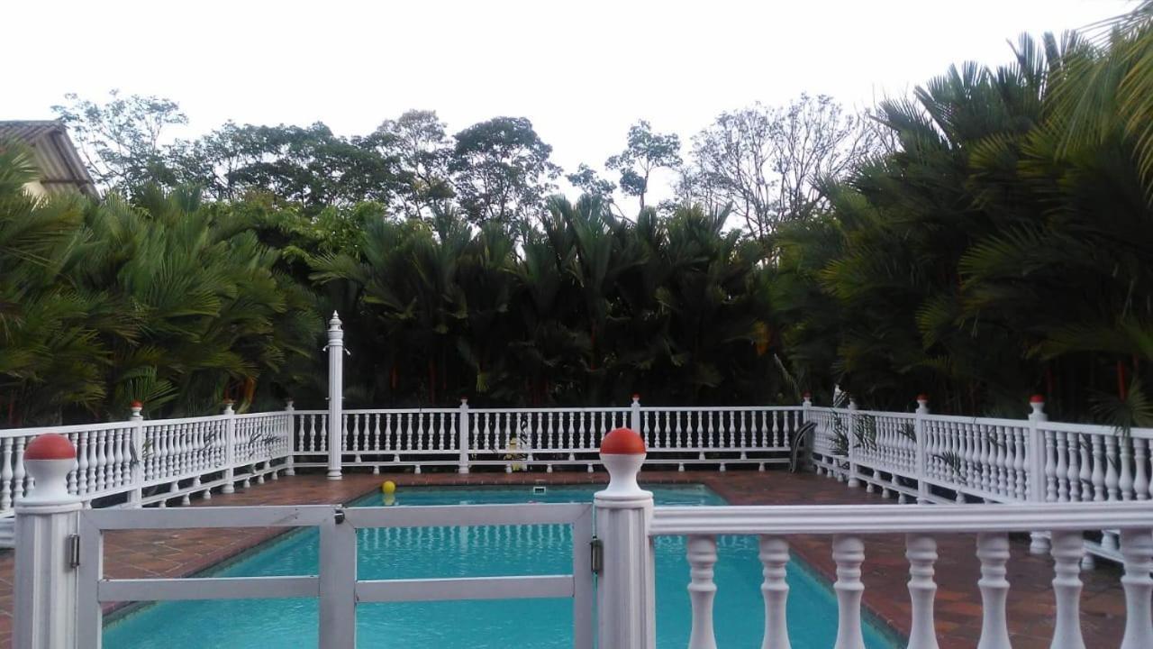 Hotel Campestre La Toscana Villavicencio Buitenkant foto