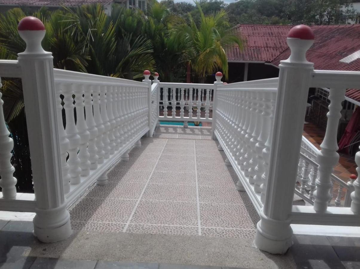 Hotel Campestre La Toscana Villavicencio Buitenkant foto